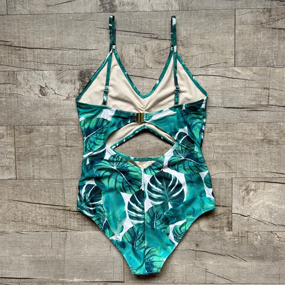 Made By Minkpink Green White Cut Out Banana Palm Tree Leaf One